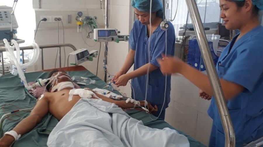Bệnh viện 19-8 cứu sống bệnh nhân bị đâm thủng tim và đứt khí quản