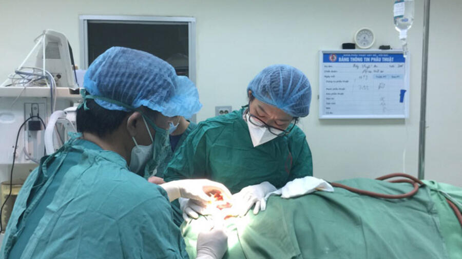 PHẪU THUẬT NẠO VÉT SỤN VÀNH TAI
