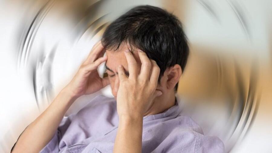 CHÓNG MẶT